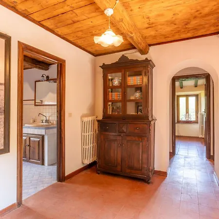 Buriconti - Peaceful Countryside Retreat