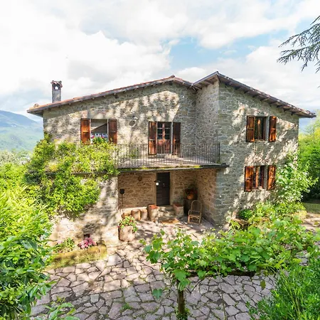 Buriconti - Peaceful Countryside Retreat * Castelnuovo di Garfagnana
